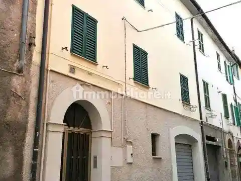Villa in vendita a Fabriano