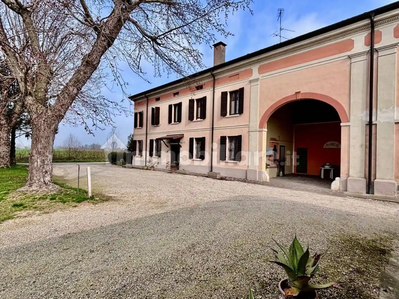 Rustico - Casale in vendita a Bagnolo San Vito