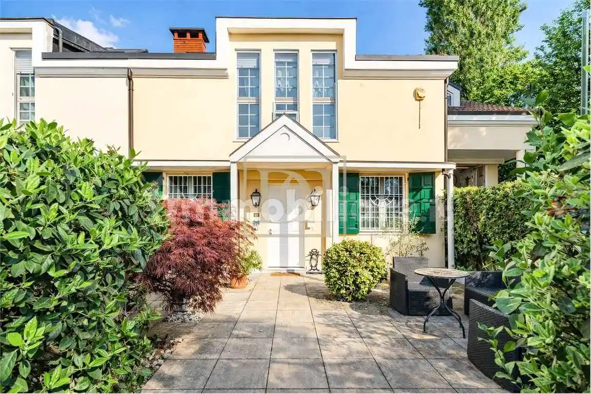 Appartamento in vendita a Buccinasco