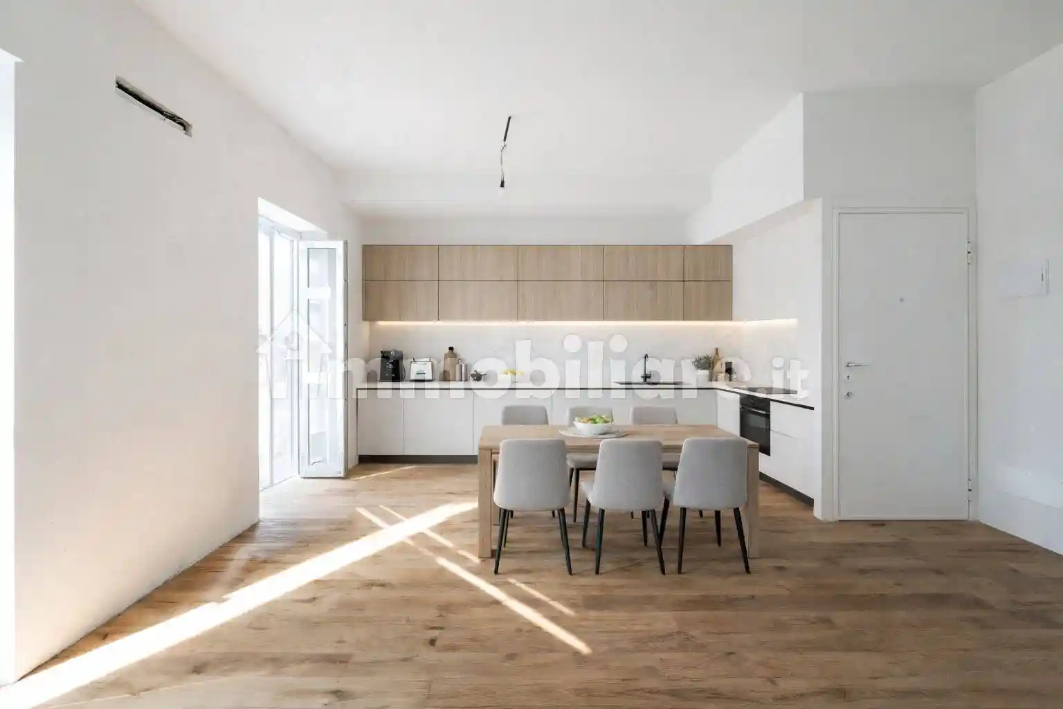 Appartamento in vendita a Monza