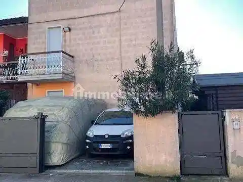 Villa in vendita a Taglio di Po