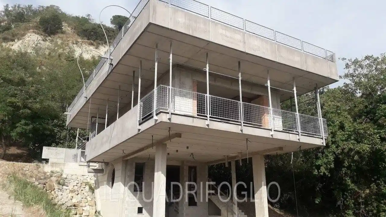 Villa in vendita a Roncofreddo