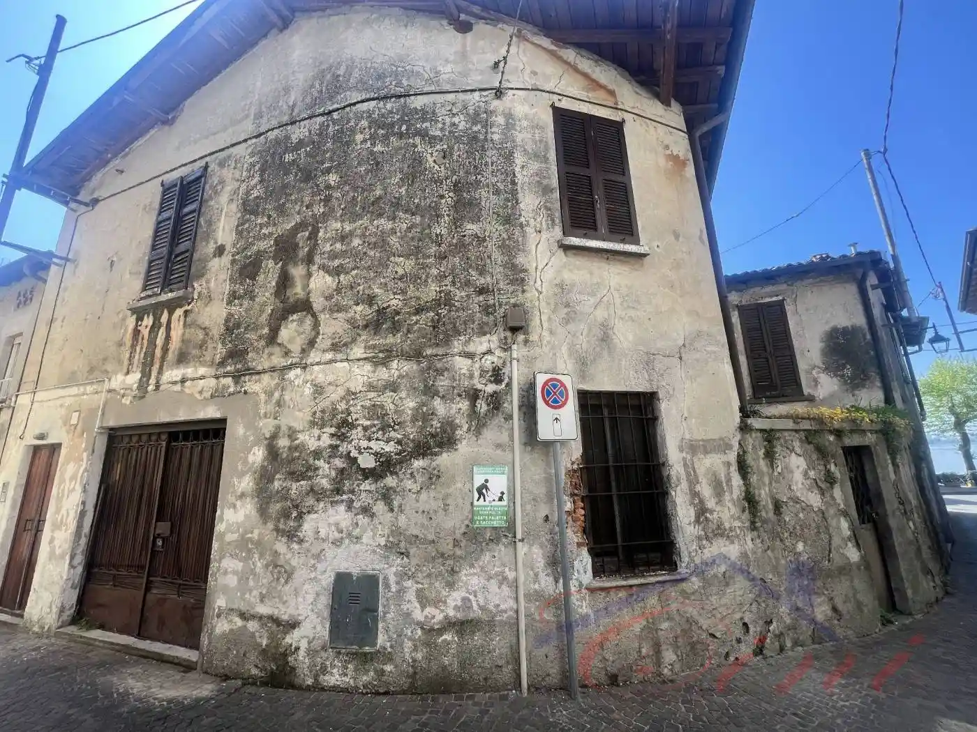 Casa indipendente in vendita a Pusiano