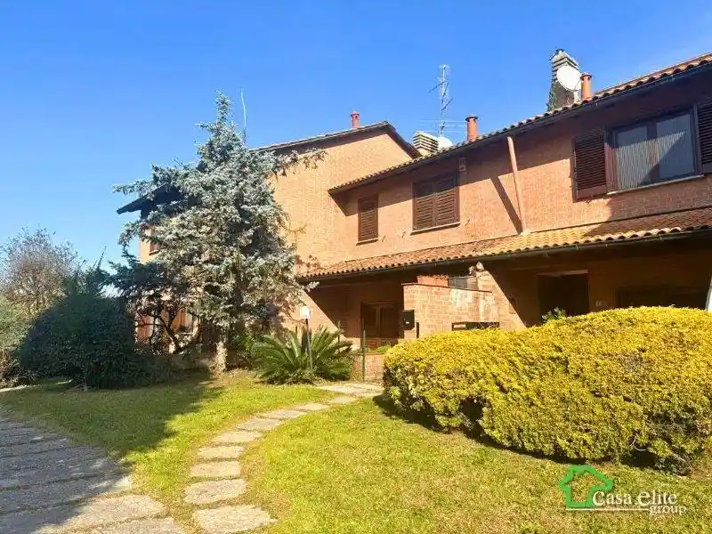 Villetta a schiera in vendita a Vizzolo Predabissi