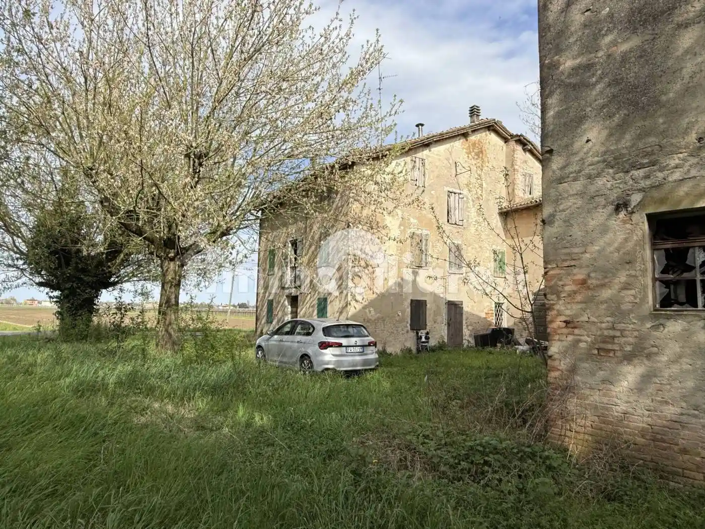 Rustico - Casale in vendita a Correggio