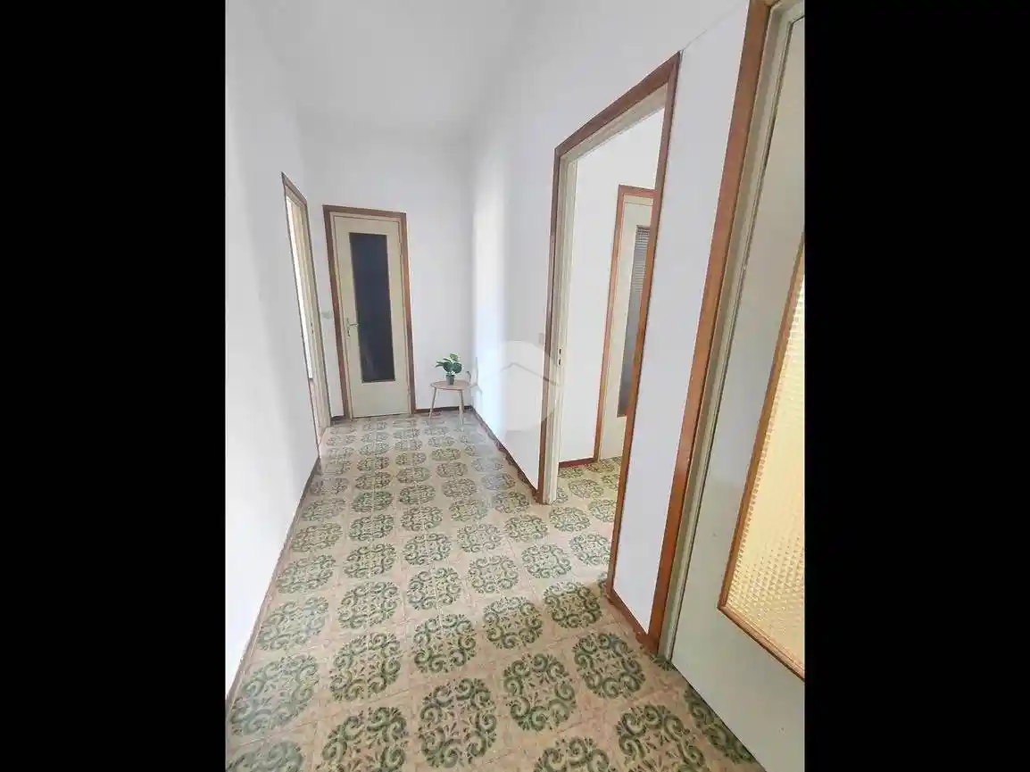 Appartamento in vendita a Voghera