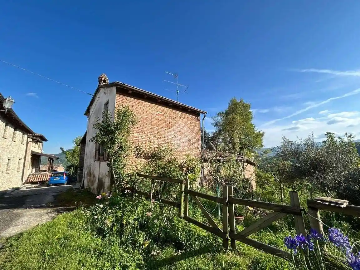 Casa indipendente in vendita a Morfasso