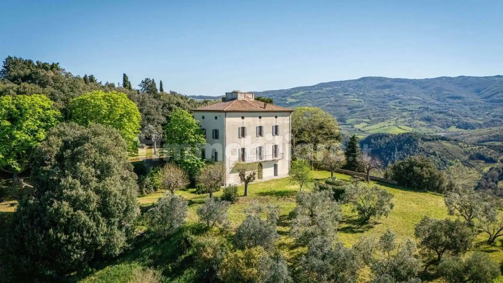 Villa in vendita a Pomarance