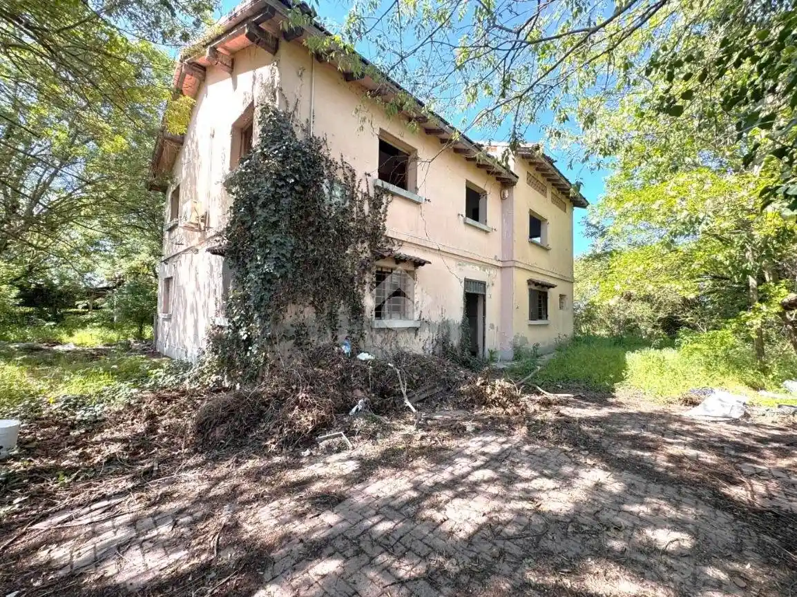 Villa in vendita a San Giovanni in Persiceto