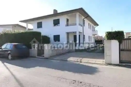 Casa indipendente in vendita a Cassola