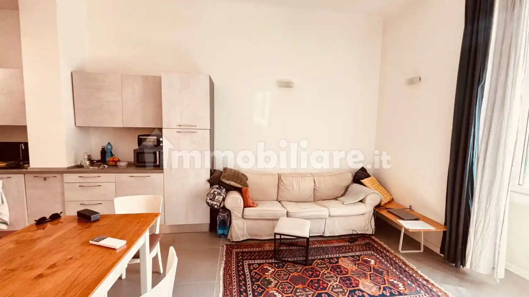 Palazzo - Edificio in affitto a Milano