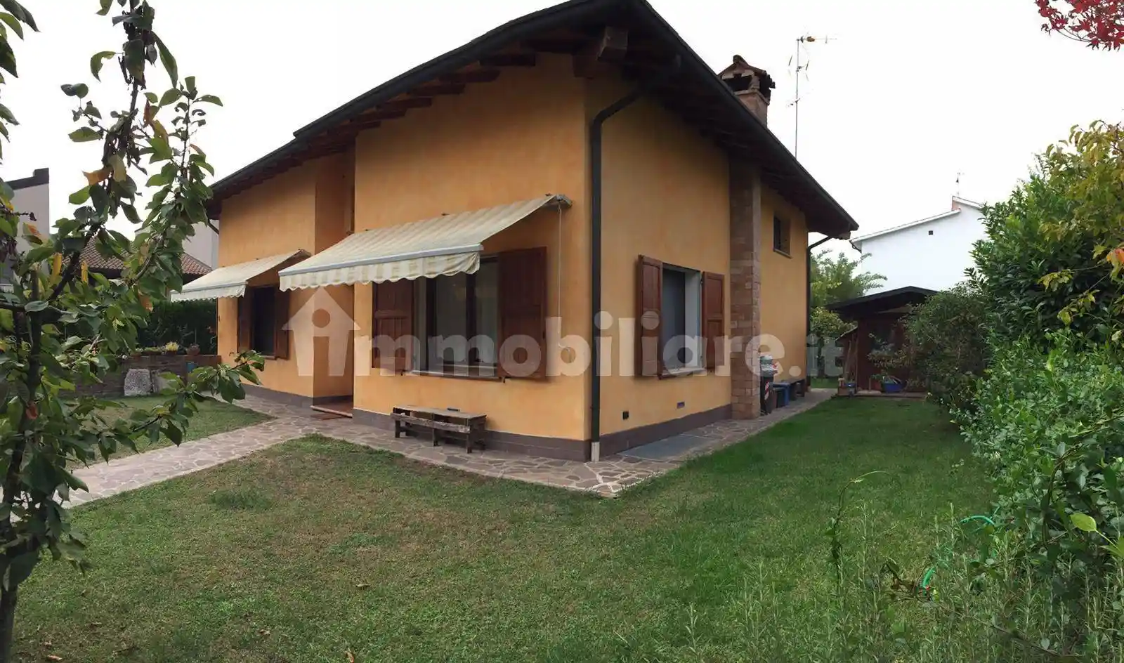 Villa in vendita a Mantova