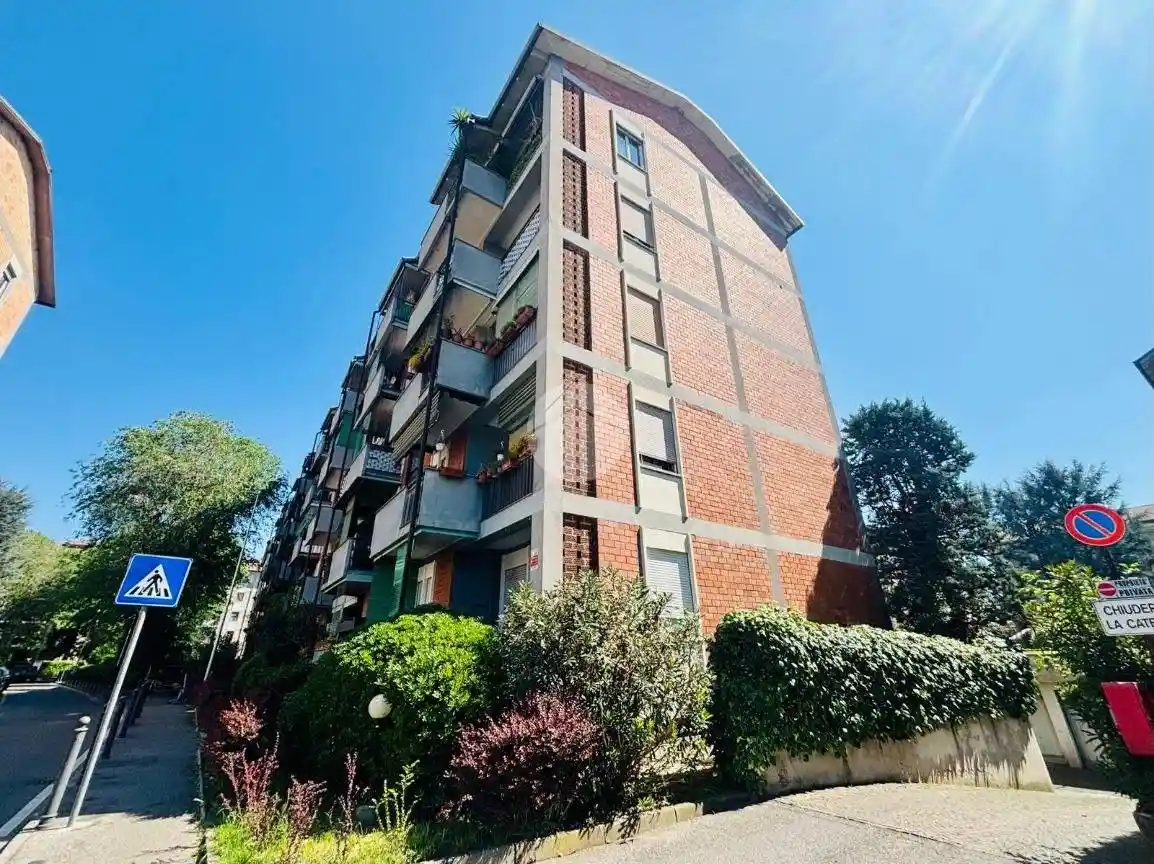 Appartamento in vendita a Monza