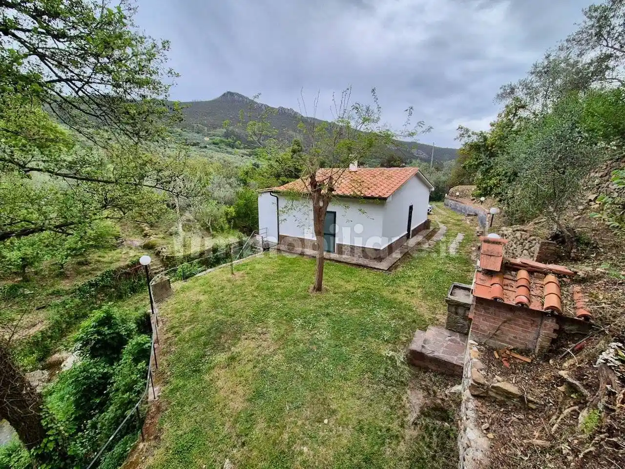 Villa in vendita a Calci