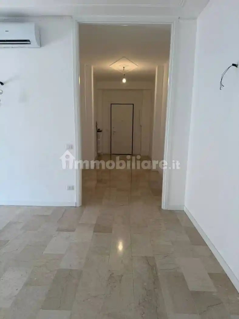 Appartamento in affitto a Novara