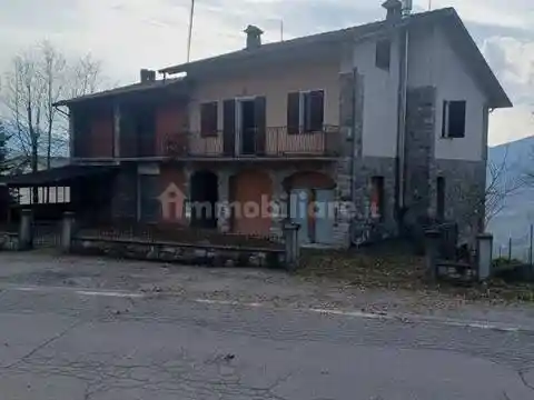 Villa in vendita a Villa Minozzo