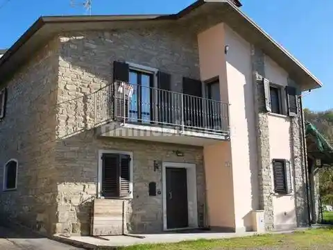 Villa in vendita a Villa Minozzo