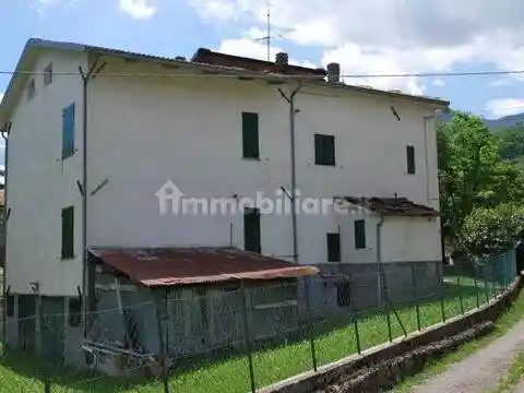 Villa in vendita a Villa Minozzo