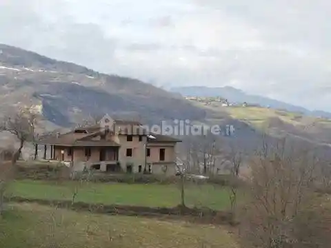 Villa in vendita a Villa Minozzo