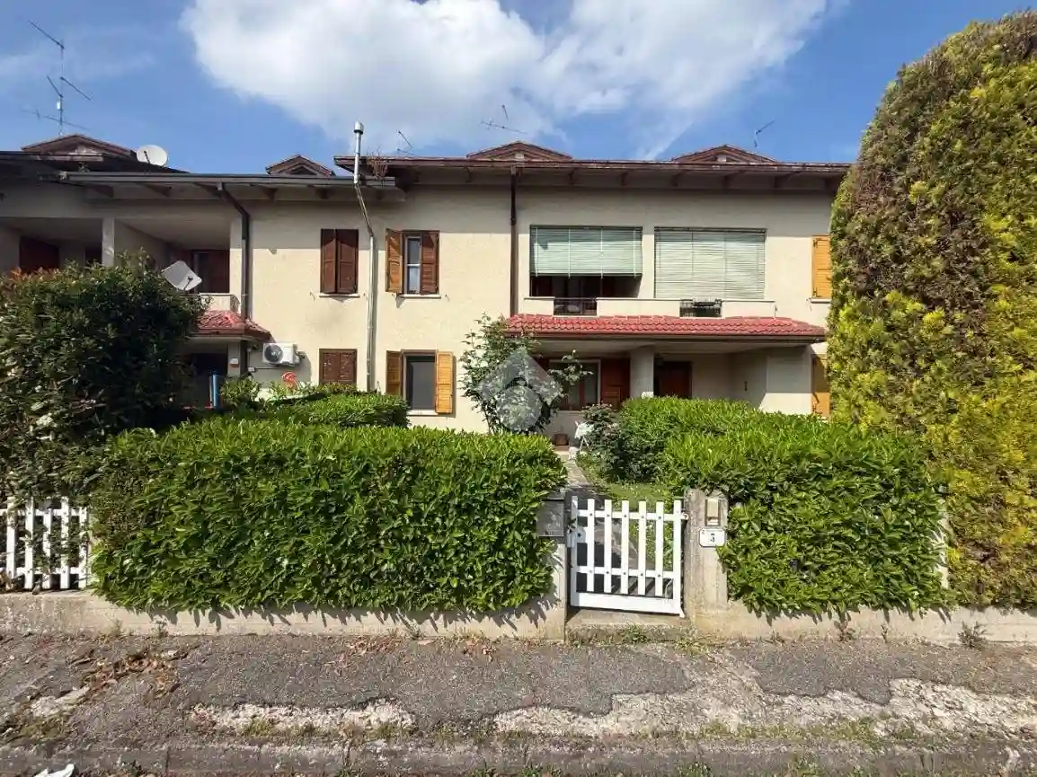 Villetta a schiera - foto 2
