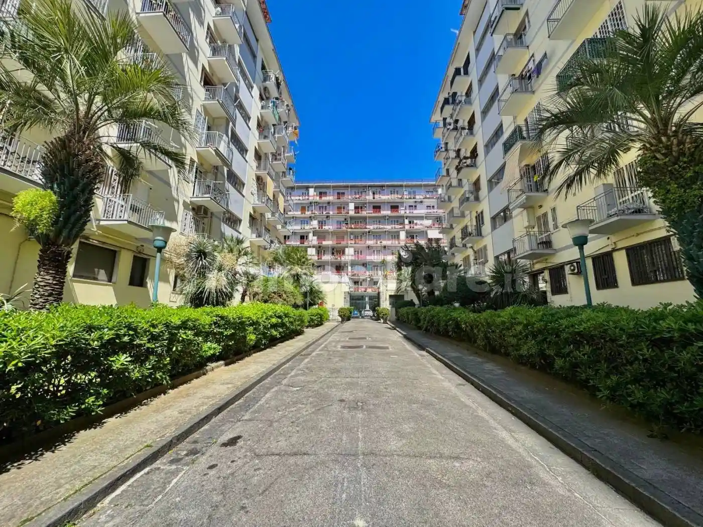 Appartamento in vendita a Napoli