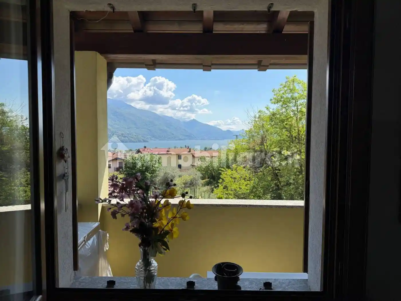 Appartamento in vendita a Gravedona ed Uniti