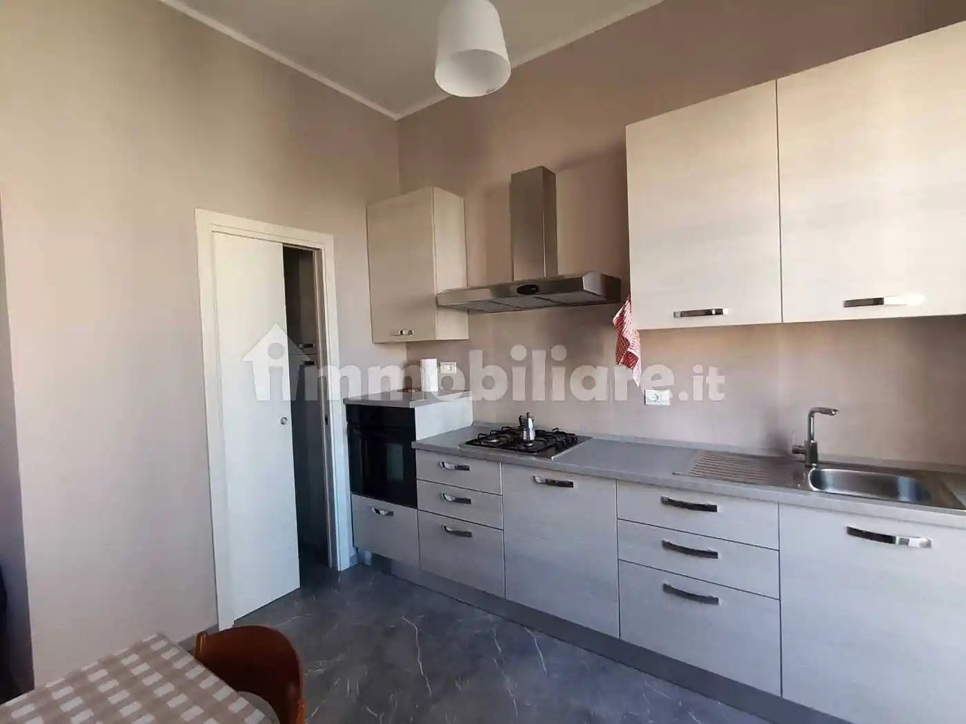 Appartamento in vendita a Livorno