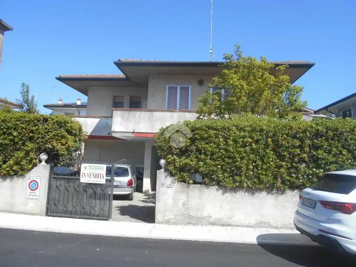 Villa in vendita a Comacchio