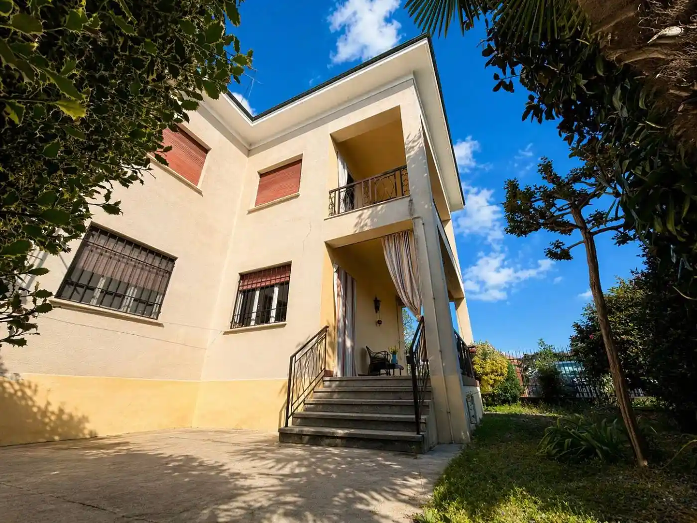 Casa indipendente in vendita a Tronzano Vercellese