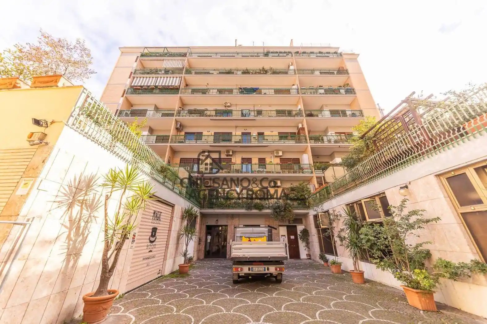 Appartamento in vendita a Roma