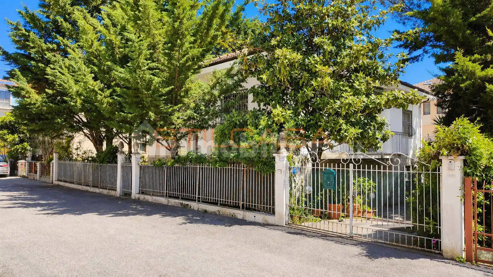 Villa in vendita a Pesaro