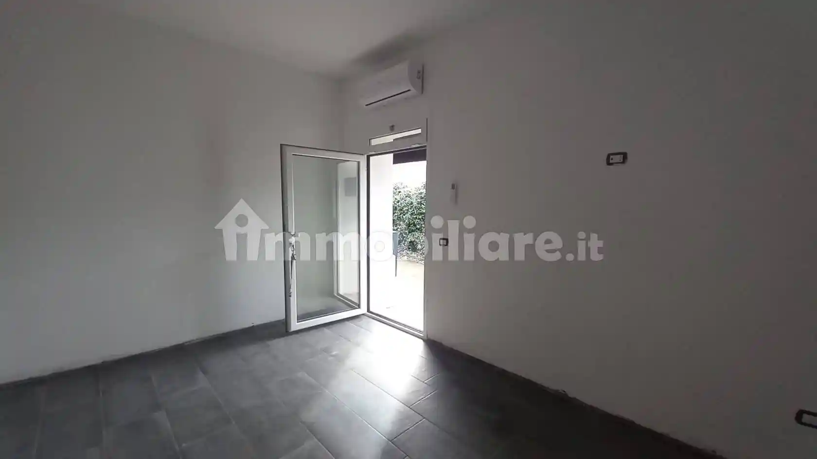 Casa indipendente in vendita a Brescia
