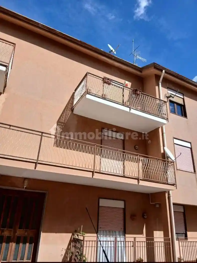 Appartamento in vendita a Piana degli Albanesi