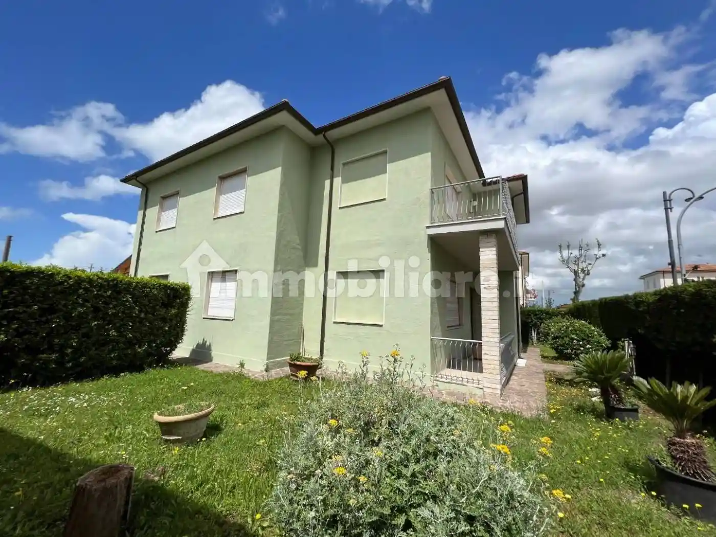 Villa in vendita a Cecina