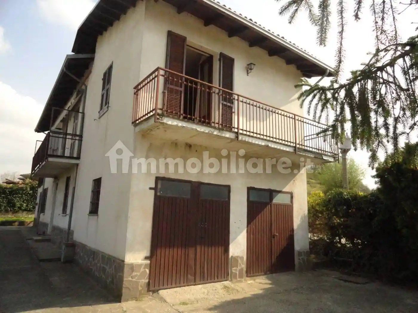 Villa in affitto a Momperone