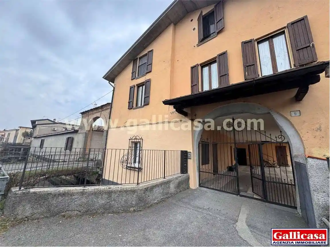 Appartamento in vendita a Rovato