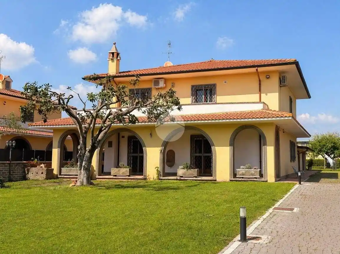 Villa in vendita a Roma