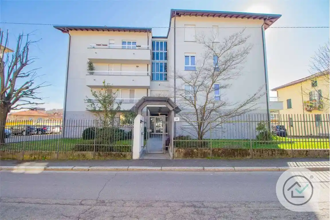 Appartamento in vendita a Varese