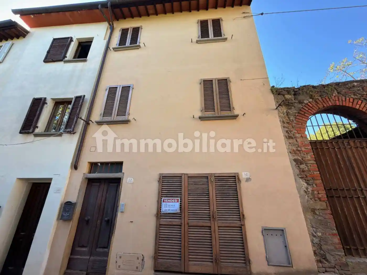 Casa indipendente in vendita a Arezzo