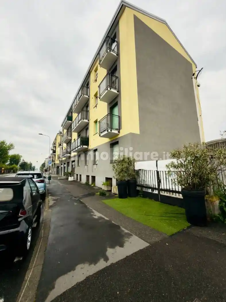 Appartamento in vendita a Rozzano