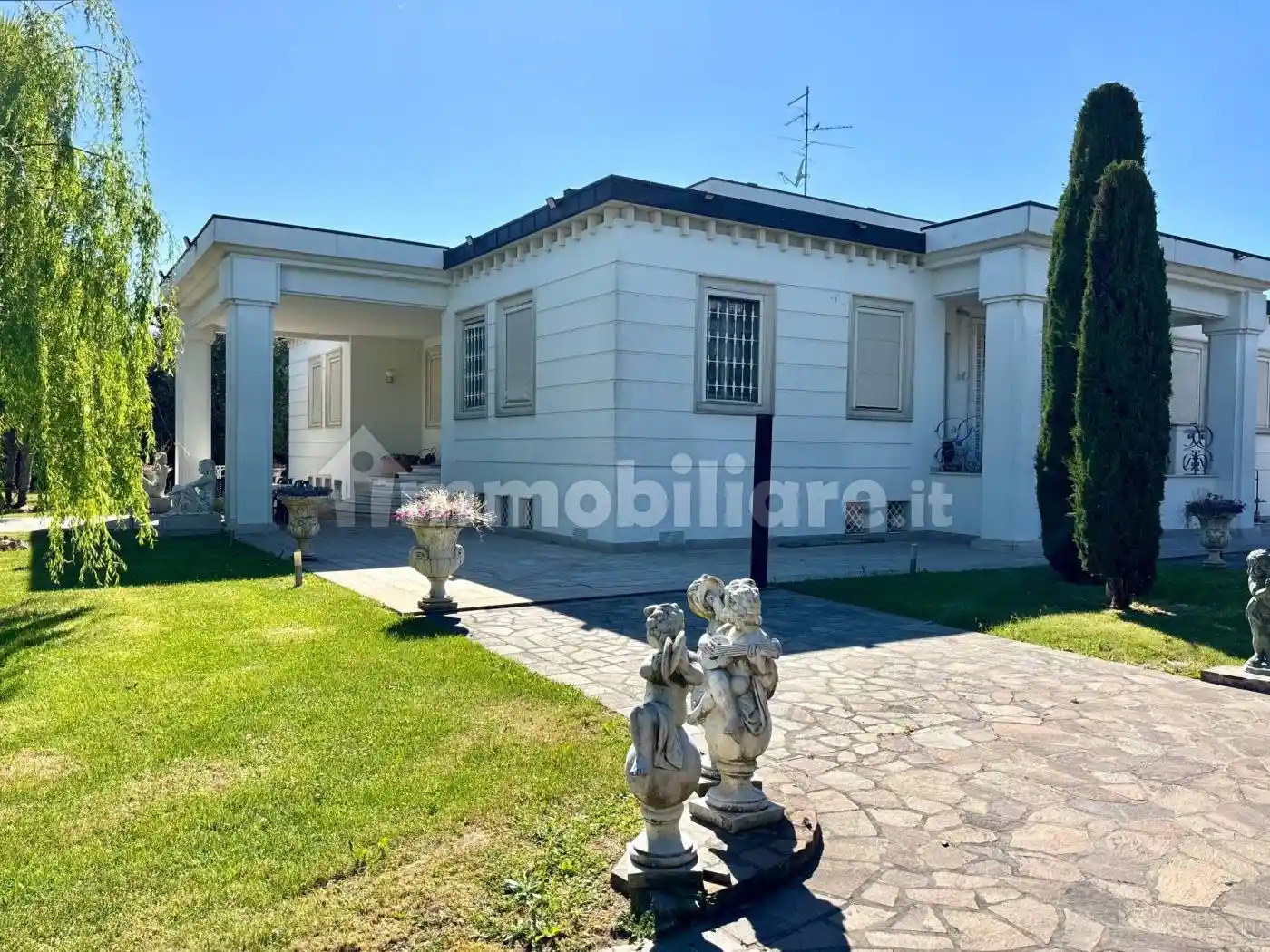 Villa in vendita a Piacenza