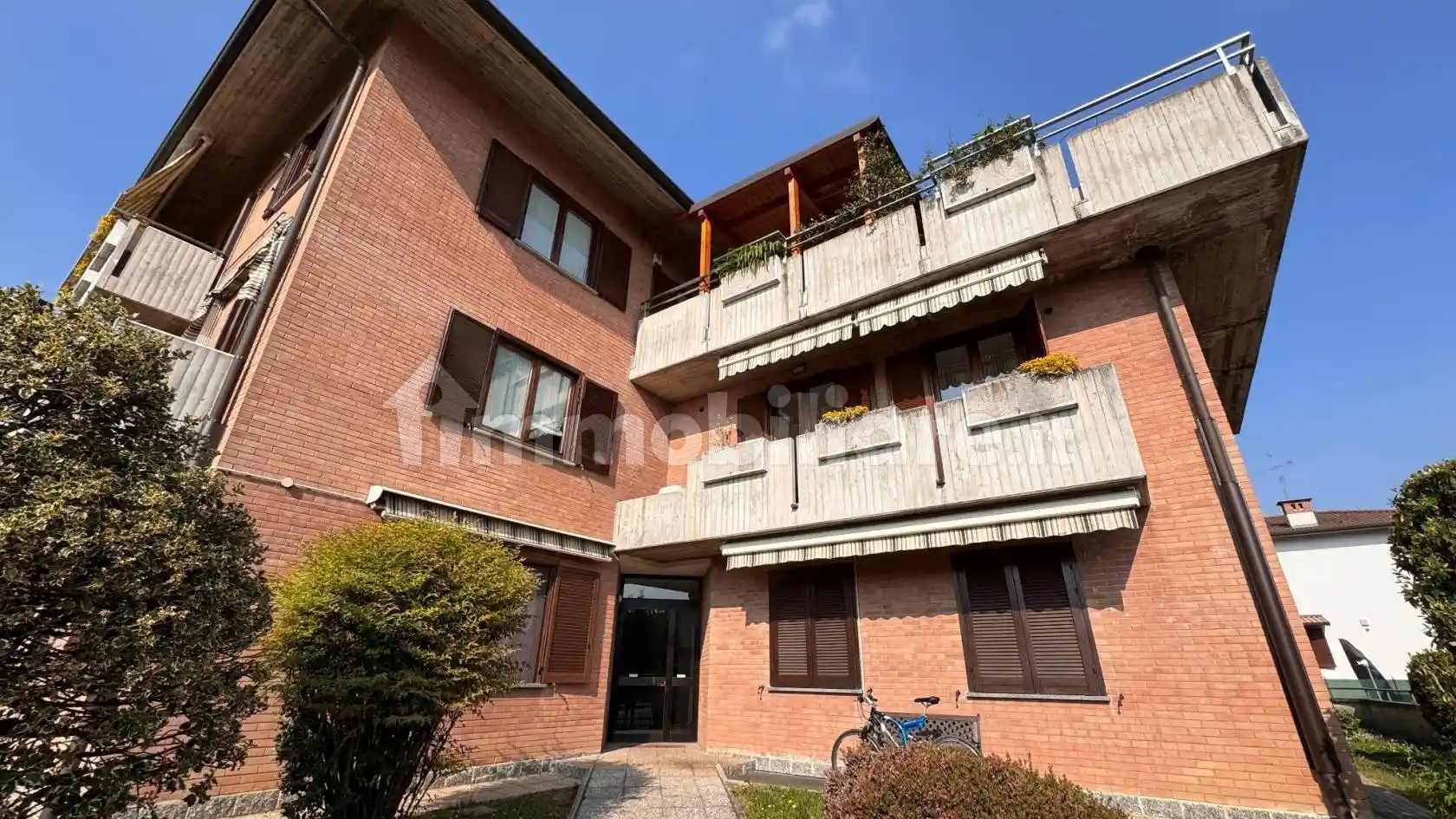 Appartamento in vendita a Ceriano Laghetto