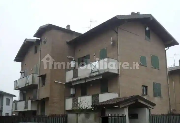 Appartamento in vendita a Valera Fratta