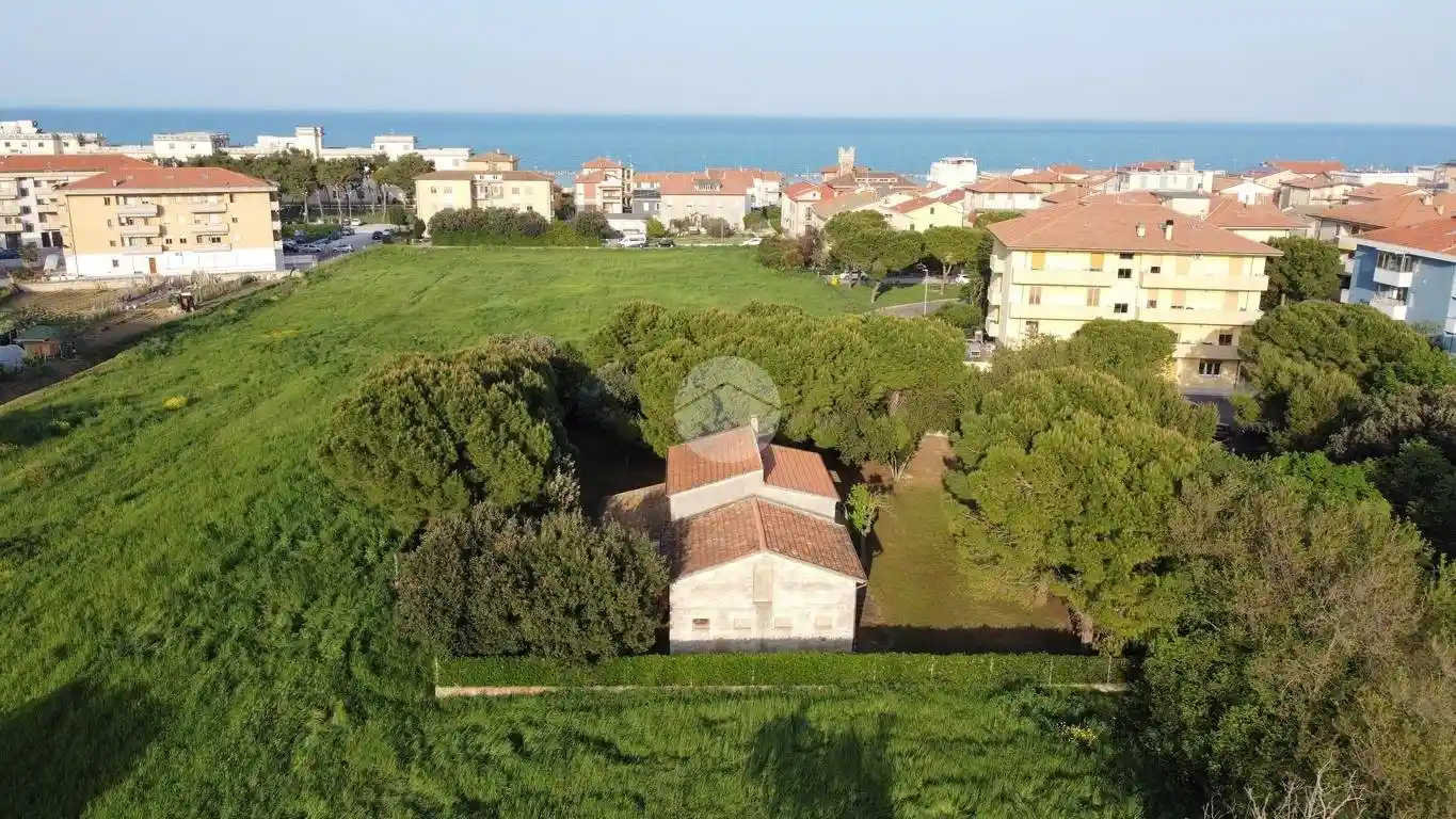 Rustico - Casale in vendita a Potenza Picena