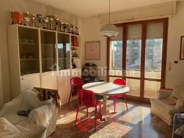 Appartamento in vendita a Livorno