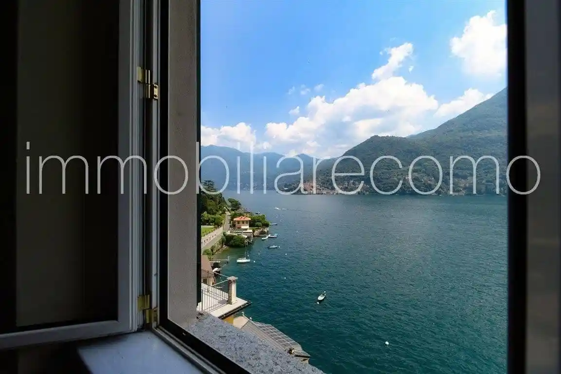 Appartamento in affitto a Moltrasio