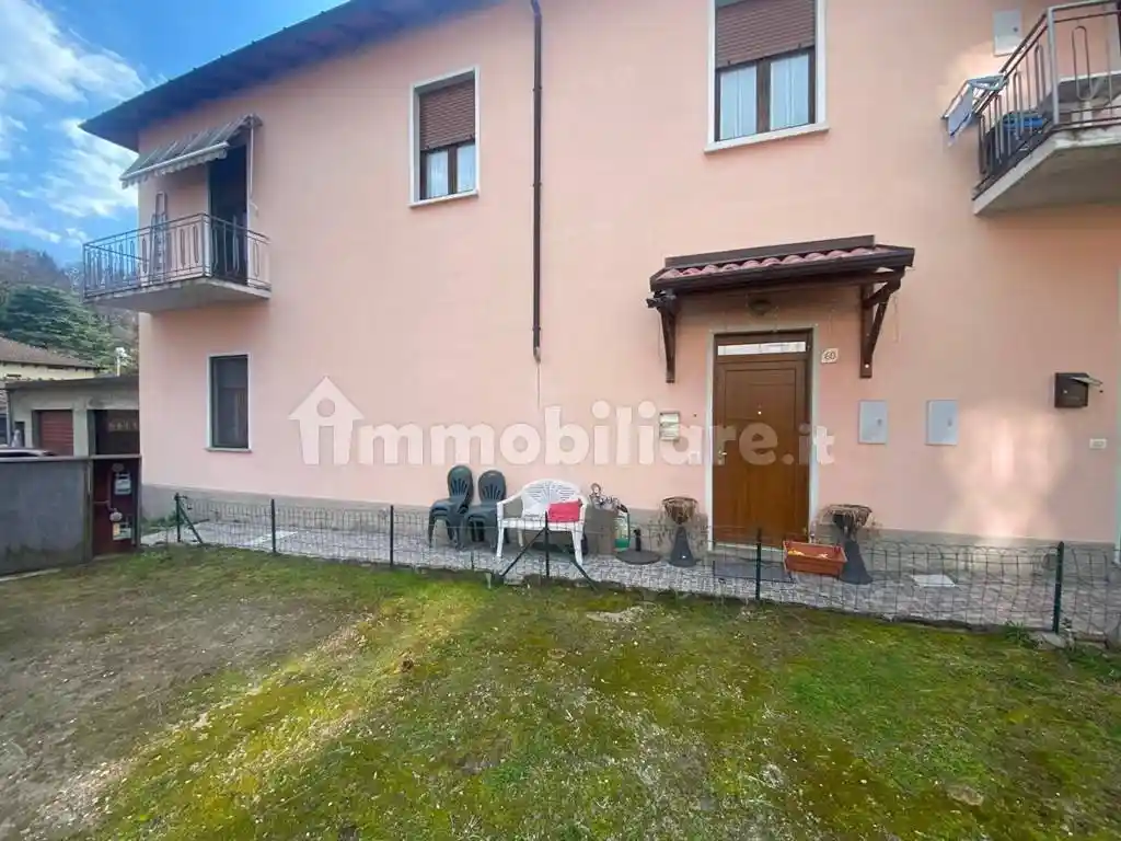 Appartamento in vendita a Azzate
