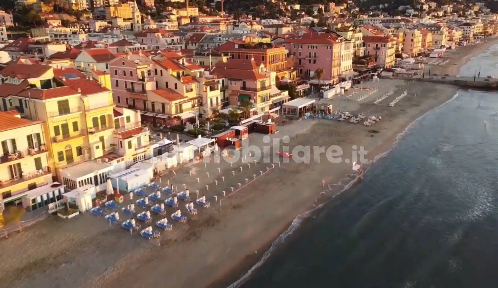 Appartamento in vendita a Alassio
