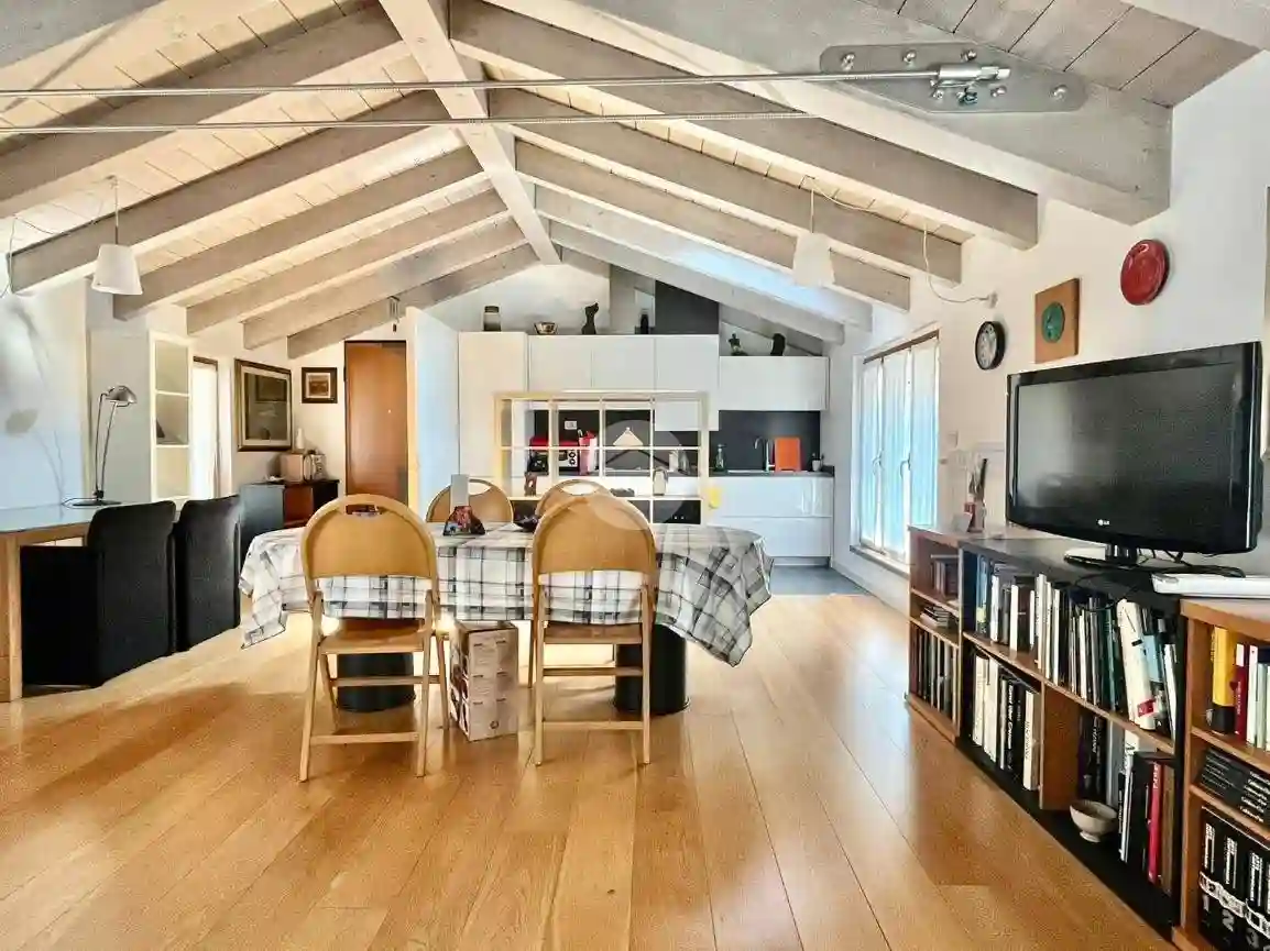 Loft - foto 2