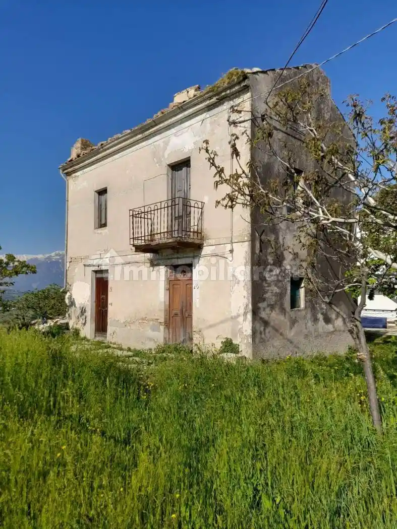 Rustico - Casale in vendita a Castel Frentano